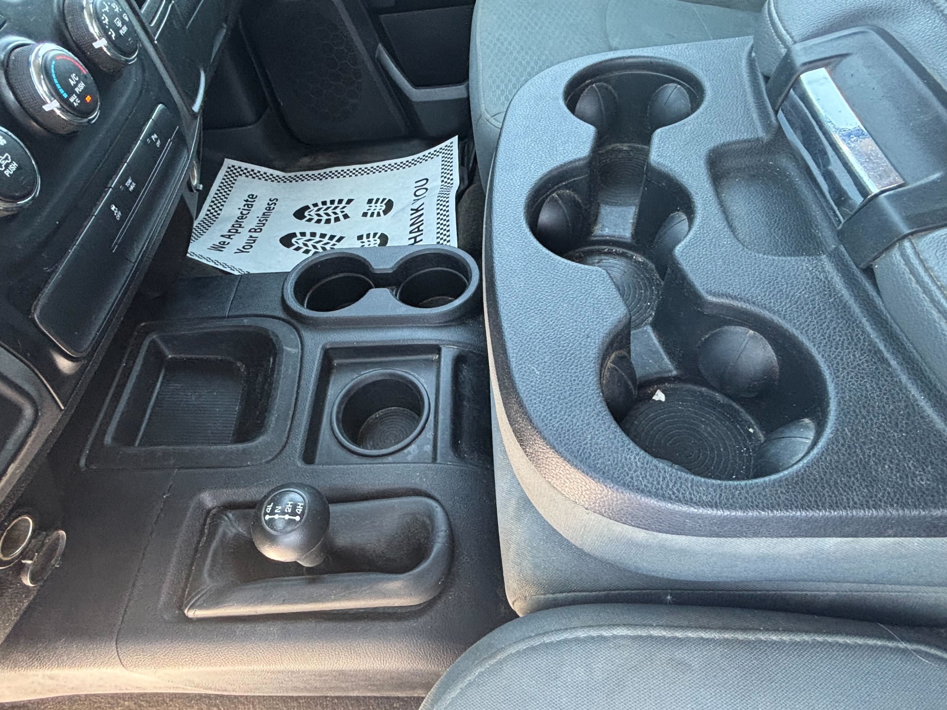 https://whipz-site-01.s3.us-east-2.amazonaws.com/vehicle_inventory/1/TA103065/images/b85ad528-a69c-435f-885a-72bc4b1ca55f.jpg