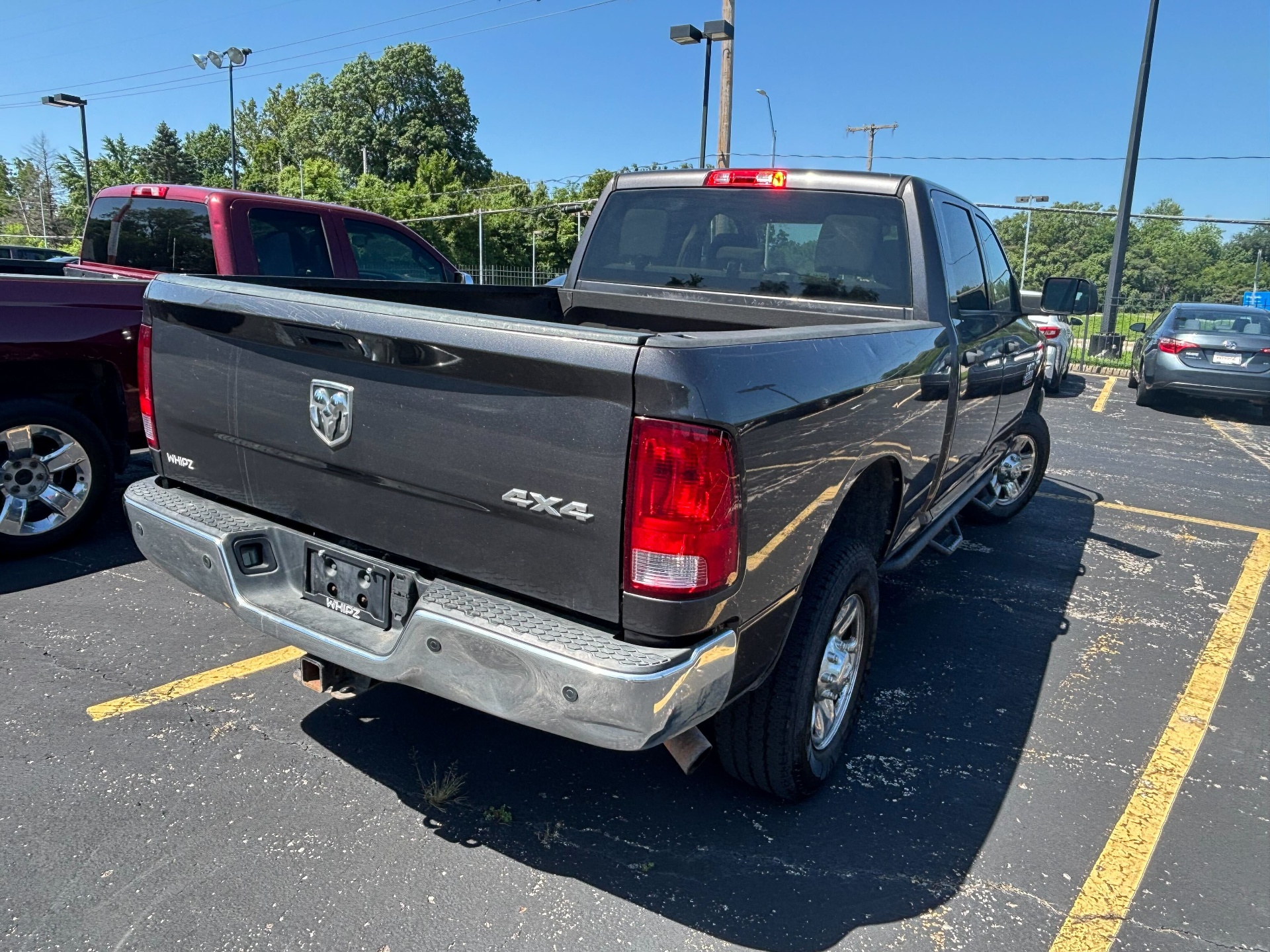 https://whipz-site-01.s3.us-east-2.amazonaws.com/vehicle_inventory/1/TA103065/images/fb989a57-b1b1-46ef-b852-e77922b27ac5.jpg