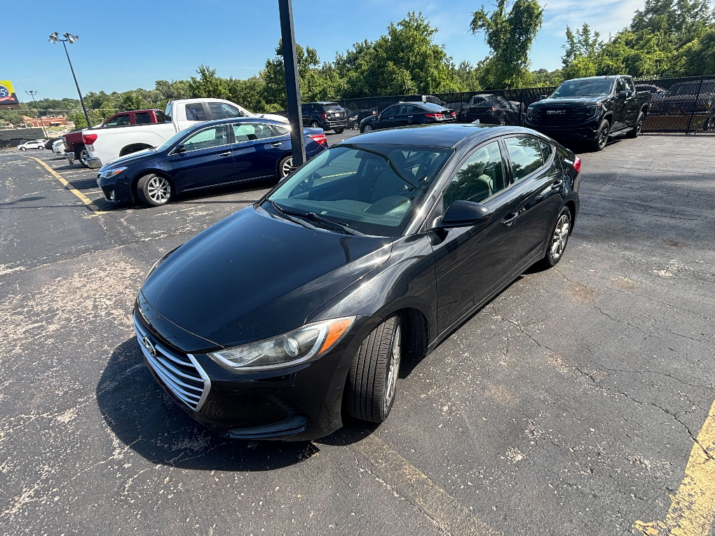 Pre-Owned 2018 Hyundai Elantra Limited