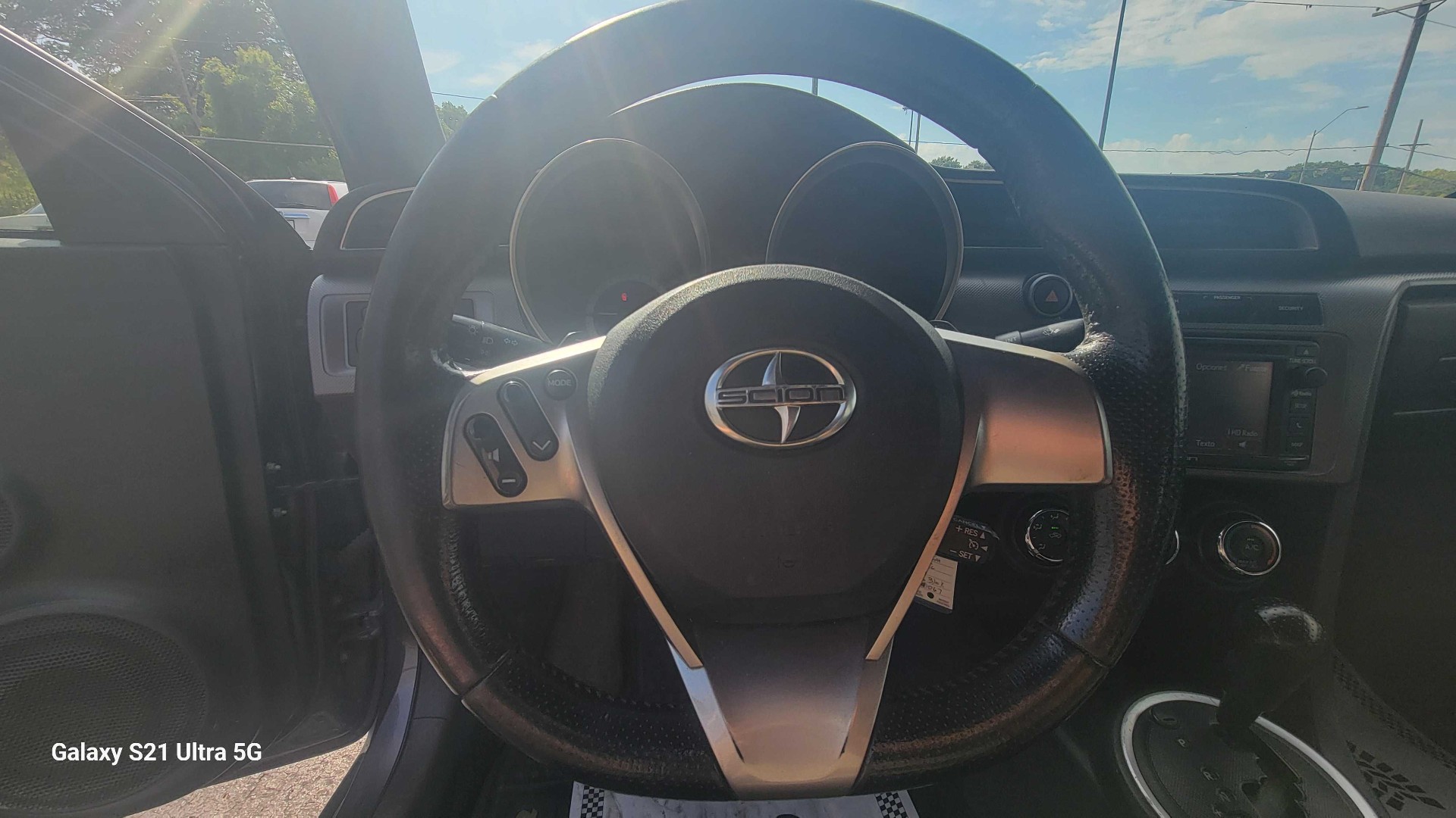 https://whipz-site-01.s3.us-east-2.amazonaws.com/vehicle_inventory/1/TA103401/images/0d7744d0-ba0e-48ba-8c0d-86c018d2d3e5.jpg