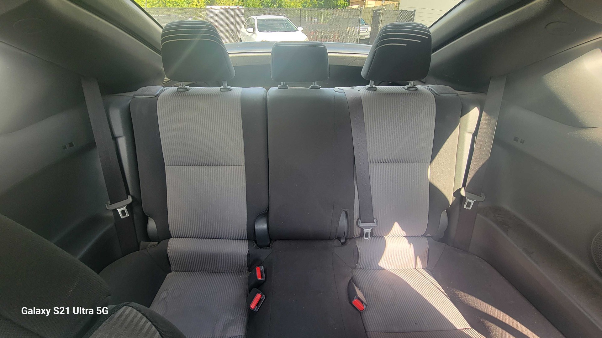 https://whipz-site-01.s3.us-east-2.amazonaws.com/vehicle_inventory/1/TA103401/images/106a538a-8443-4ce9-85a3-86f0b7629e1f.jpg