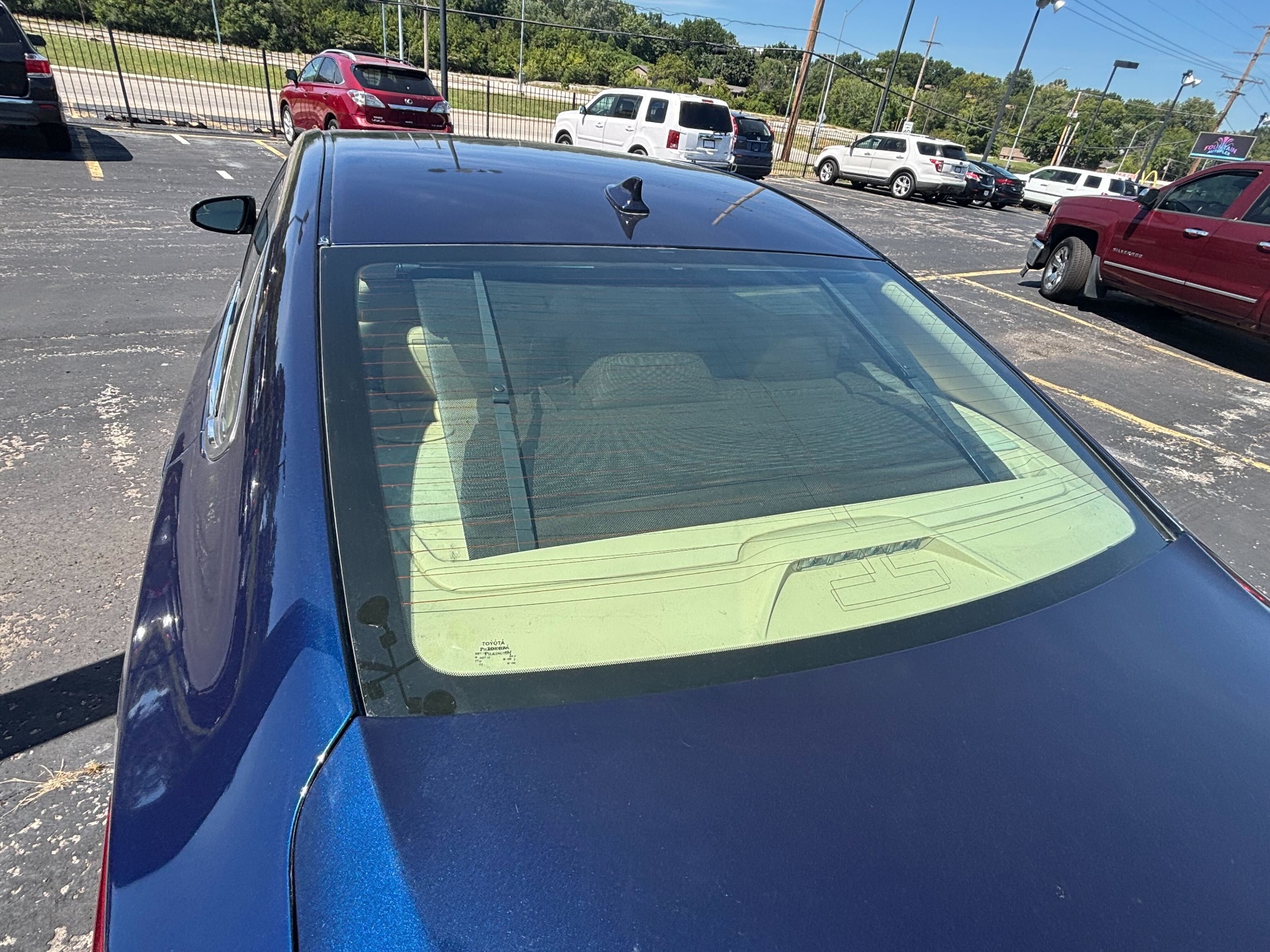https://whipz-site-01.s3.us-east-2.amazonaws.com/vehicle_inventory/1/W000035/images/72057877-591f-4a1e-a367-14fa74f0ecbe.jpg